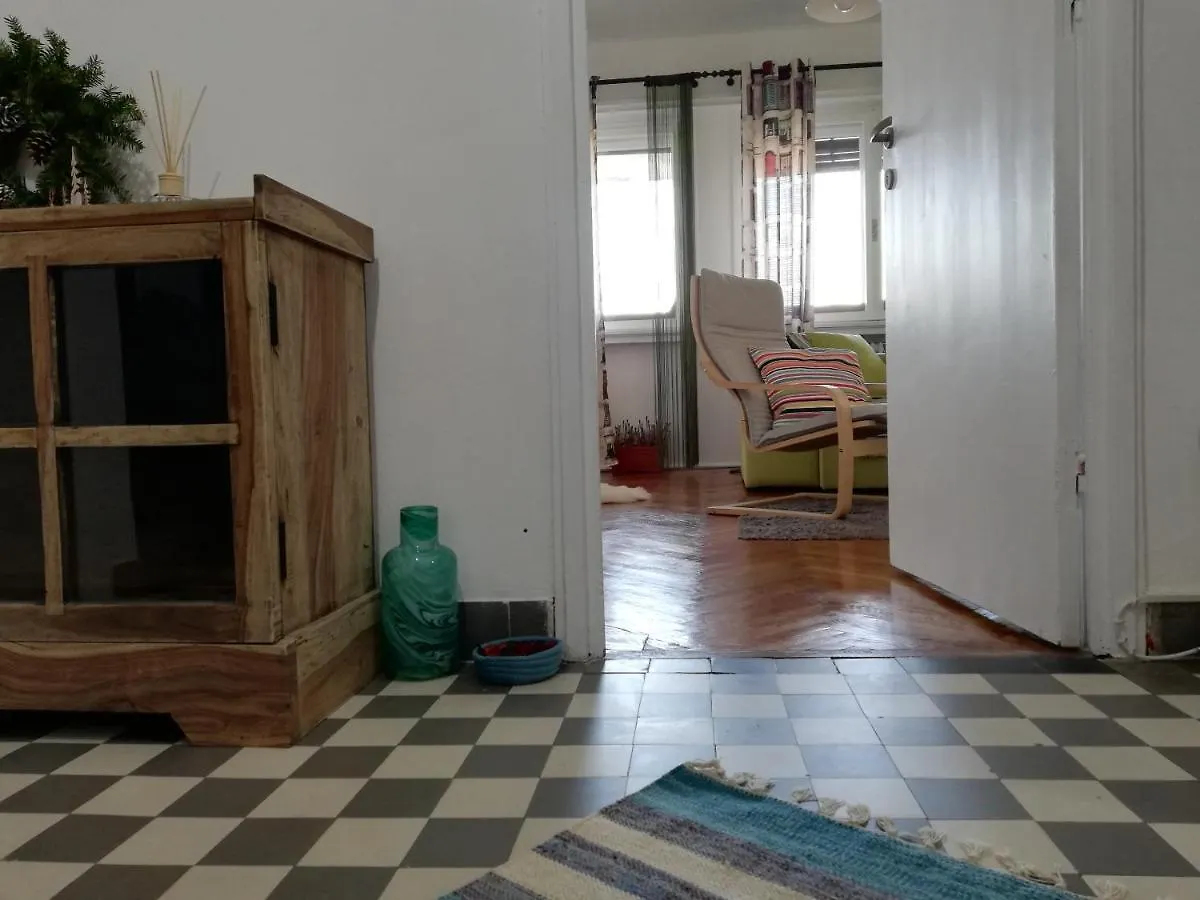 Bohemian Apartment By Calea Victoriei Bucharest 0*,